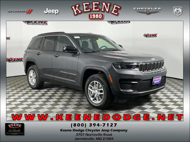 2025 Jeep Grand Cherokee GRAND CHEROKEE LAREDO X 4X4
