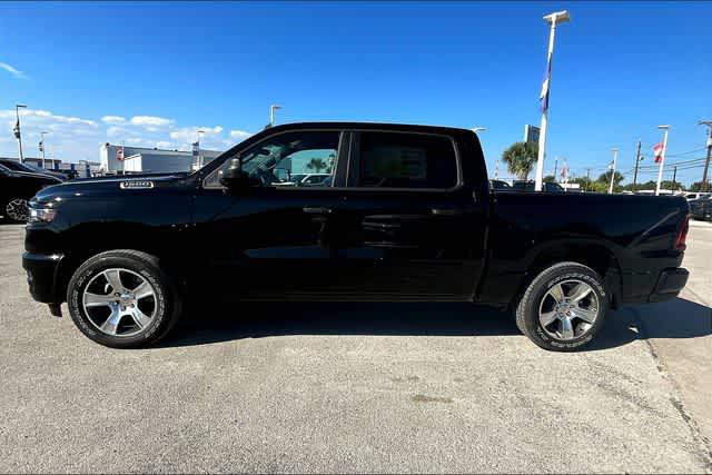 2025 RAM 1500 Tradesman Crew Cab 4x4 57 Box