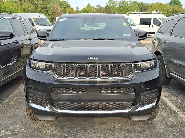 2025 Jeep Grand Cherokee GRAND CHEROKEE L LAREDO X 4X4