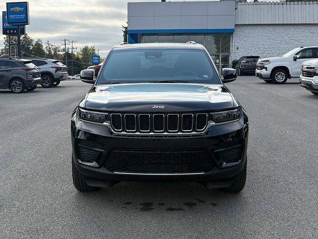 2025 Jeep Grand Cherokee GRAND CHEROKEE LAREDO X 4X4