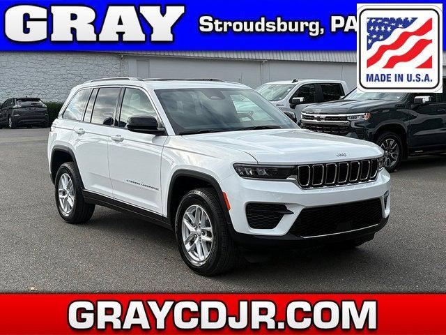 2025 Jeep Grand Cherokee GRAND CHEROKEE LAREDO X 4X4