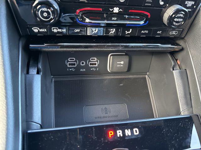 2025 Jeep Grand Cherokee Laredo 4x2
