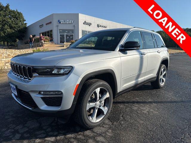 2025 Jeep Grand Cherokee Limited 4x2 for sale in Graham, TX