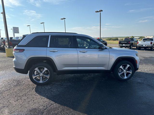 2025 Jeep Grand Cherokee Limited 4x2
