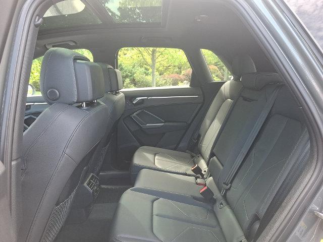 2025 Audi Q3 Premium 45 TFSI S line quattro Tiptronic
