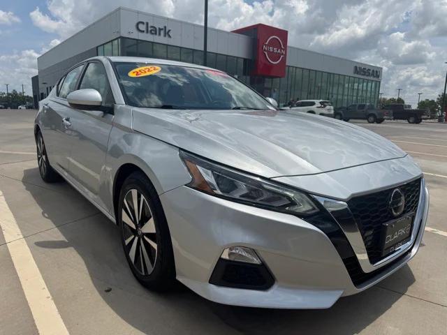 2022 Nissan Altima SV FWD