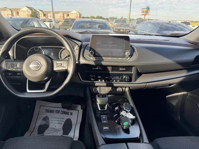 2023 Nissan Rogue SV FWD