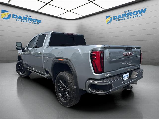 2024 GMC Sierra 2500HD 4WD Crew Cab Standard Bed Denali