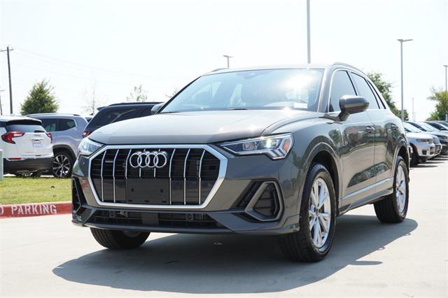 2025 Audi Q3 Premium 45 TFSI S line quattro Tiptronic