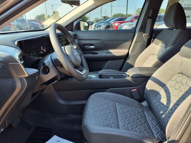 2025 Nissan Kicks SV Intelligent AWD