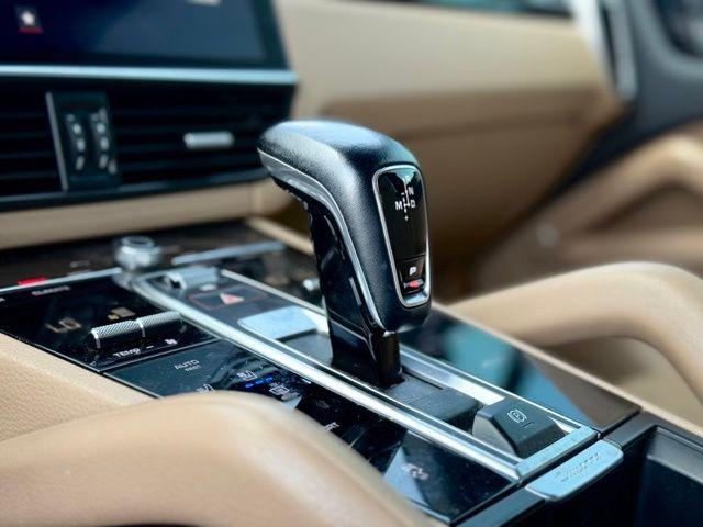 2020 Porsche Cayenne Base