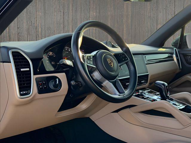 2020 Porsche Cayenne Base