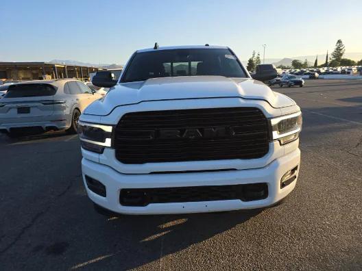 2020 RAM 2500 Laramie Crew Cab 4X4 64 Box