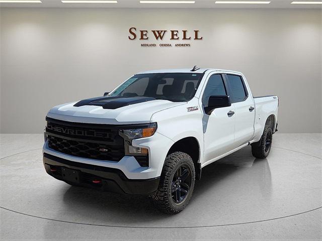 2023 Chevrolet Silverado 1500 4WD Crew Cab Standard Bed Custom Trail Boss
