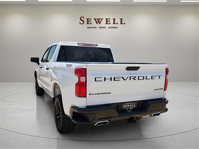 2021 Chevrolet Silverado 1500 4WD Crew Cab Short Bed Custom Trail Boss