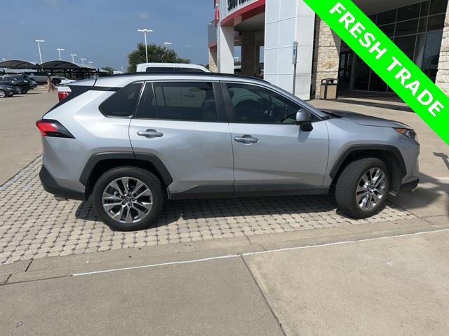 2020 Toyota RAV4 Limited