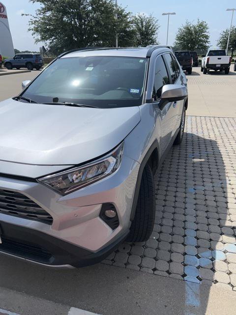 2020 Toyota RAV4 Limited