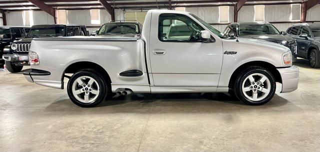 2002 Ford F-150 Lightning