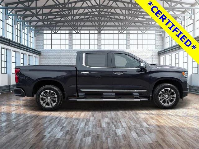 2023 Chevrolet Silverado 1500 4WD Crew Cab Short Bed High Country
