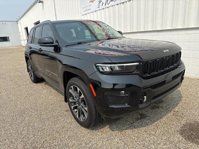 2023 Jeep Grand Cherokee Overland 4x4 2023 Jeep Grand Cherokee Overland 4x4