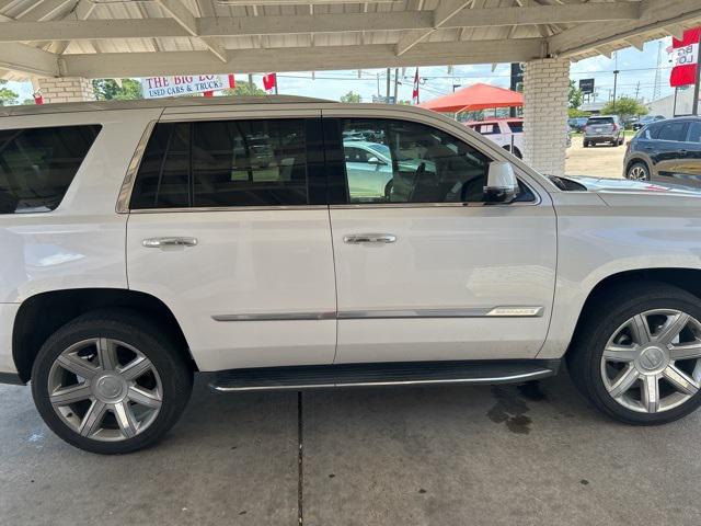 2019 Cadillac Escalade Luxury
