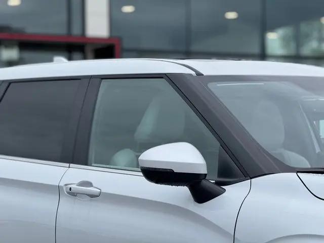 2025 Mitsubishi Outlander SE 2.5 2WD