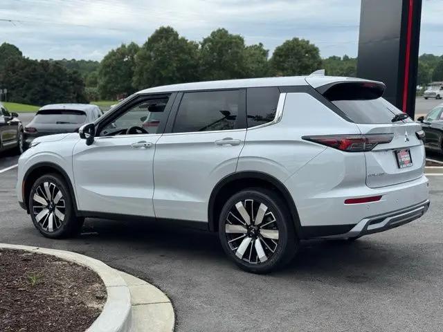 2025 Mitsubishi Outlander SE 2.5 2WD