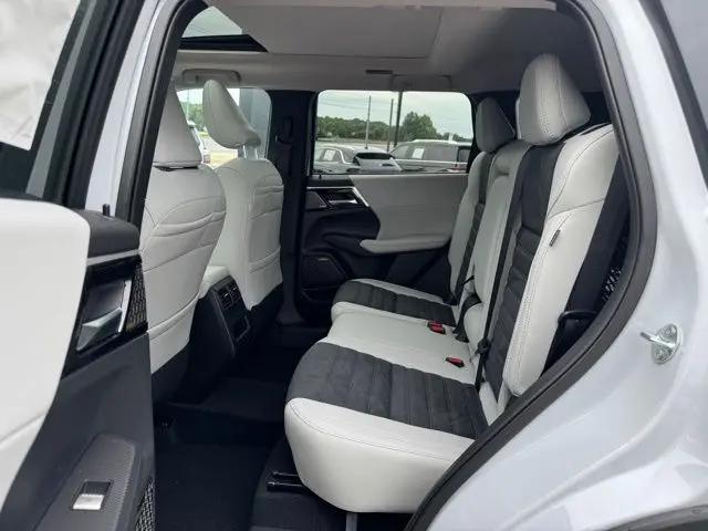 2025 Mitsubishi Outlander SE 2.5 2WD