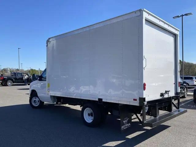 2025 Ford E-350 Cutaway E-Series Cutaway