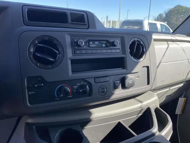 2025 Ford E-350 Cutaway E-Series Cutaway