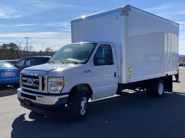 2025 Ford E-350 Cutaway E-Series Cutaway