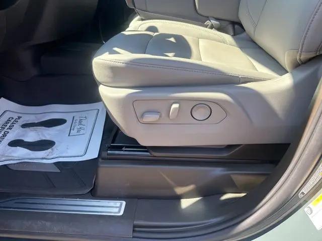 2026 Chevrolet Silverado 1500 4WD Crew Cab Standard Bed LT