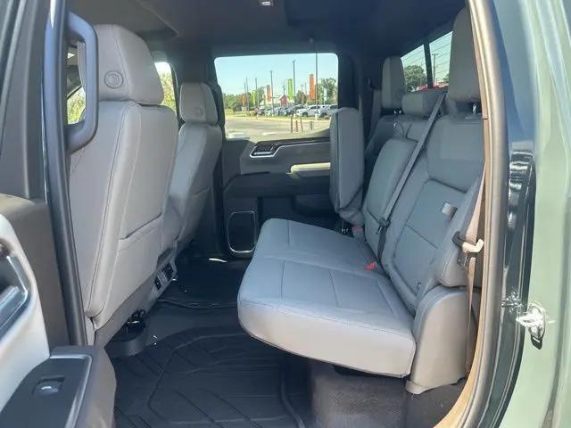 2026 Chevrolet Silverado 1500 4WD Crew Cab Standard Bed LT