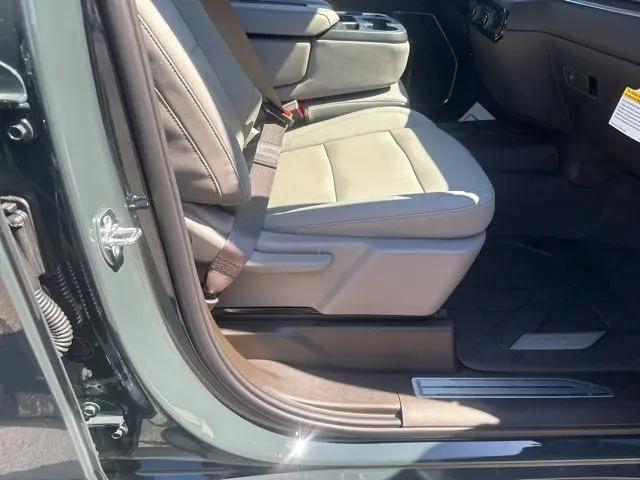 2026 Chevrolet Silverado 1500 4WD Crew Cab Standard Bed LT