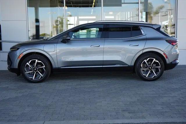 2025 Chevrolet Equinox LT 2