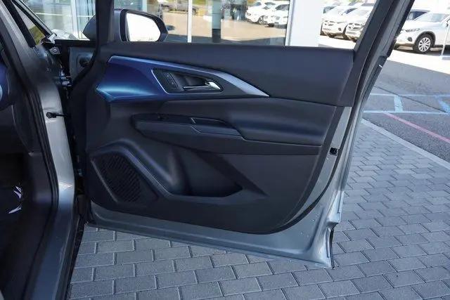 2025 Chevrolet Equinox LT 2