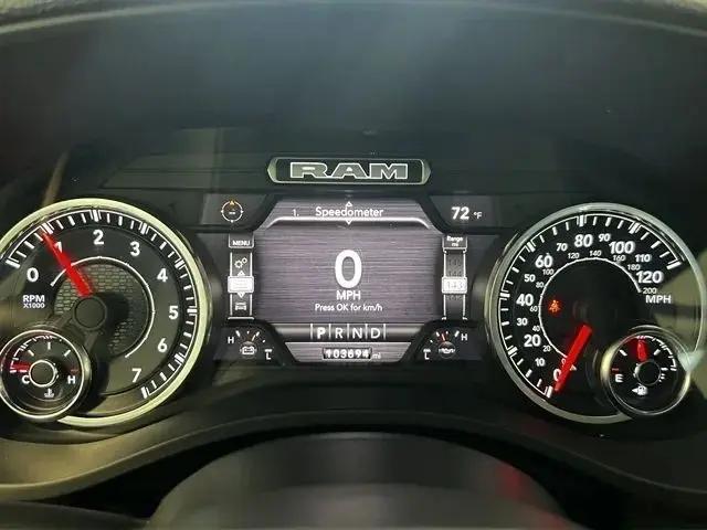 2022 Ram 1500 Laramie Crew Cab 4x4 5'7" Box