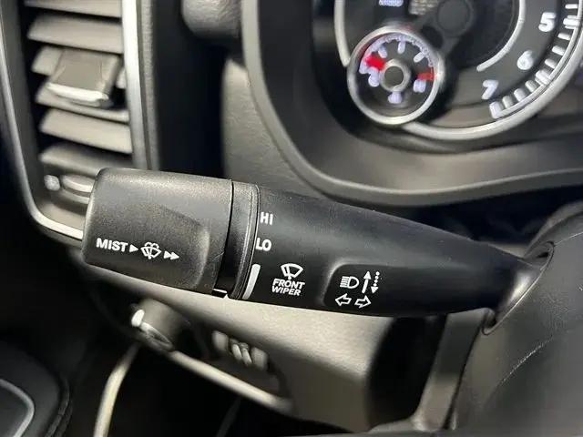 2022 Ram 1500 Laramie Crew Cab 4x4 5'7" Box