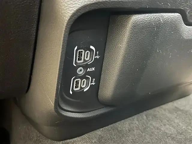 2022 Ram 1500 Laramie Crew Cab 4x4 5'7" Box