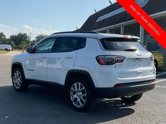 2022 Jeep Compass Latitude Lux 4x4