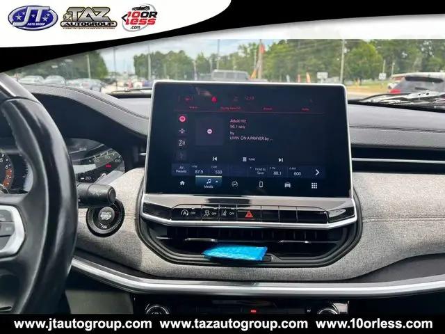 2022 Jeep Compass Latitude Lux 4x4