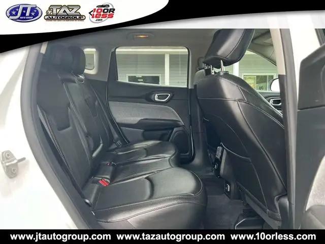 2022 Jeep Compass Latitude Lux 4x4