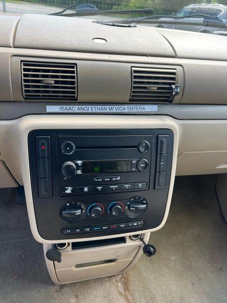2005 Ford Freestar SES