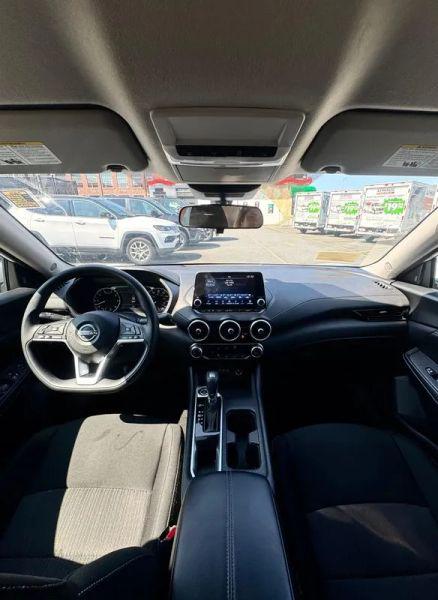 2024 Nissan Sentra SV Xtronic CVT