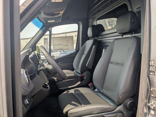 2025 Mercedes-Benz Sprinter 4500 High Roof 4-Cyl Diesel HO