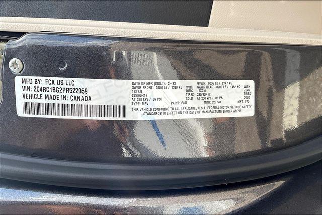Used 2023 Chrysler Pacifica For Sale in Olive Branch, MS