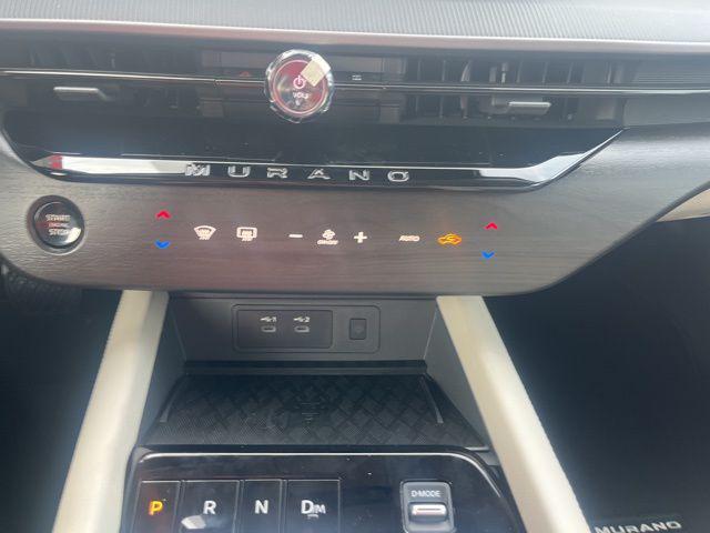 2025 Nissan Murano SV