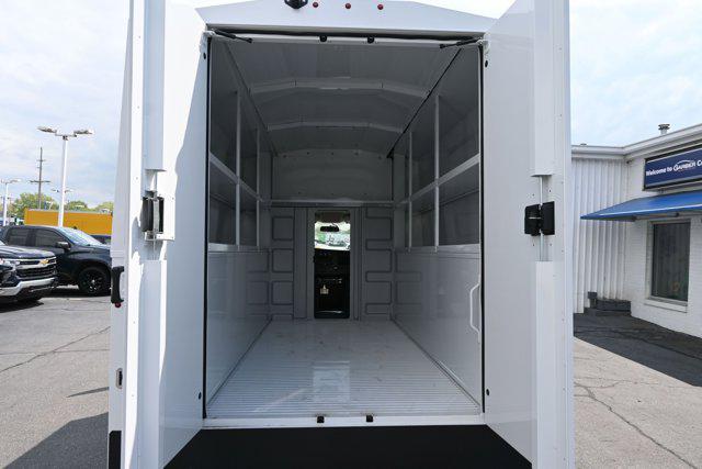2025 Chevrolet Express Cutaway Work Van