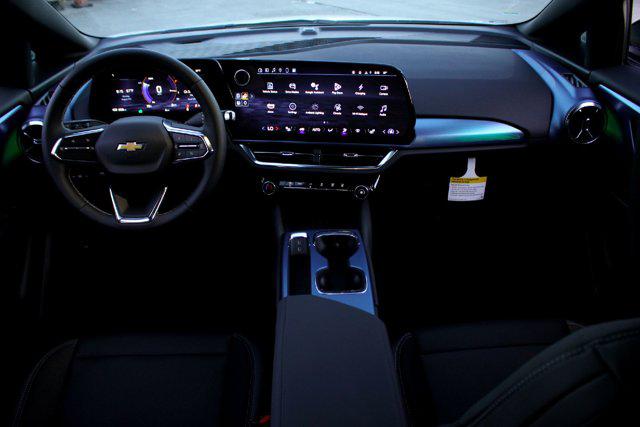 2025 Chevrolet Equinox LT 2