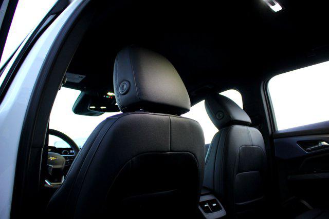 2025 Chevrolet Equinox LT 2
